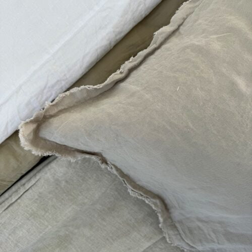 beige Linnen kussenslopen rafels